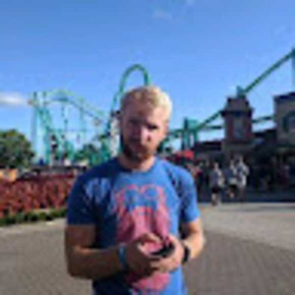 Meet your Posher, Ian - Picture 1 of 1